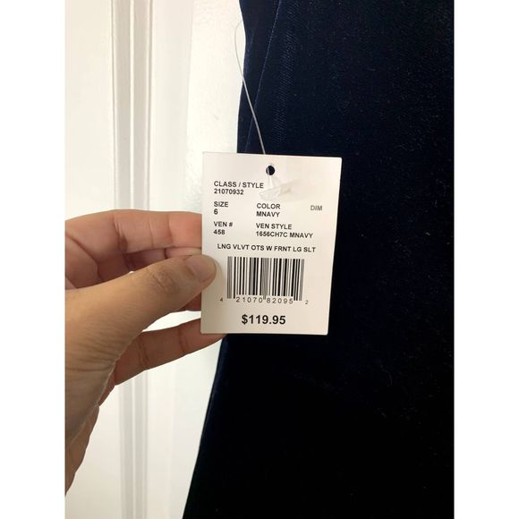 City Triangles Notched Off the Shoulder Blue Velvet Gown With Slit Size 6 - NWT - Picture 6 of 10